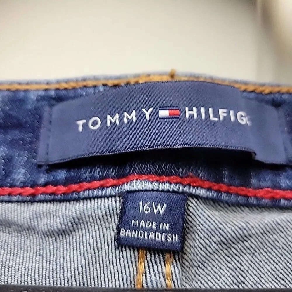 Tommy Hilfiger Women's Blue Cuffed Denim Shorts Plus Size 16W Super Cute - NEW - Picture 5 of 7